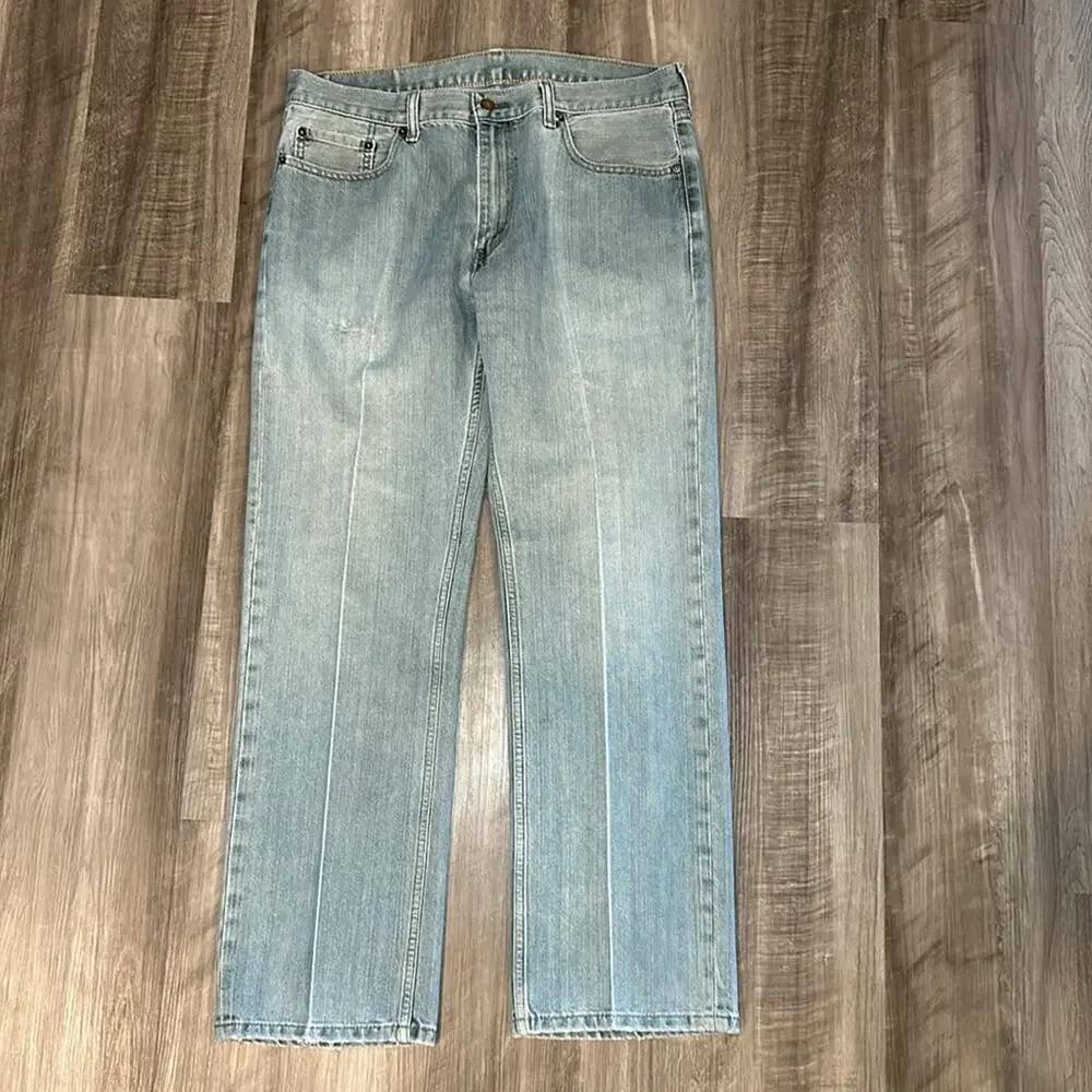 Levis item preowned